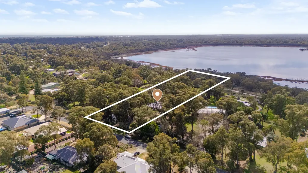 Greenfields 4房  Your Very Own Private Sanctuary by the Lake