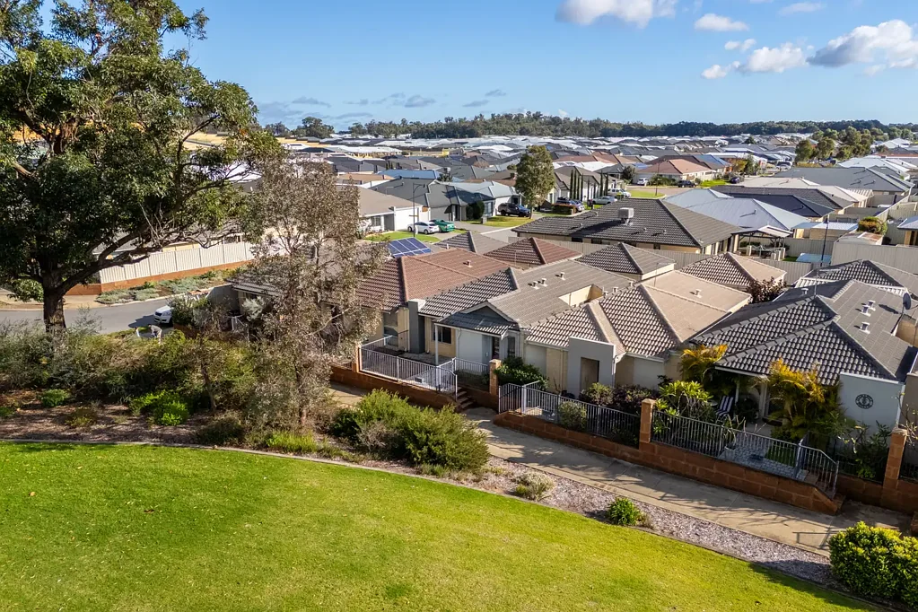 Baldivis 3房  Parkside Living with Modern Comfort