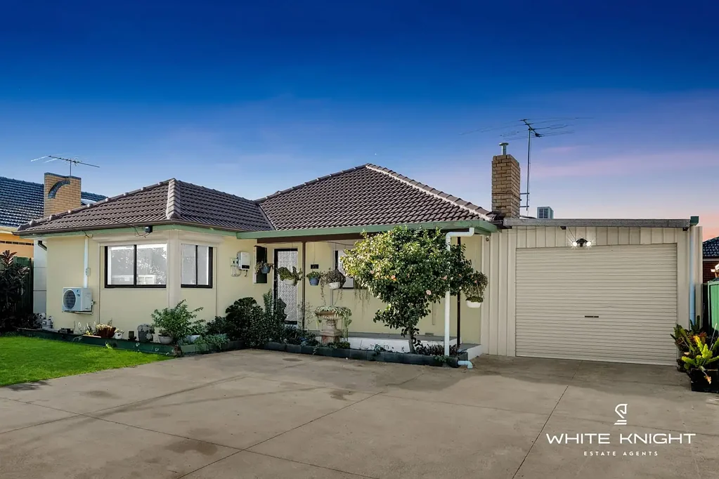34 Vincent Avenue, St Albans, VIC 3021