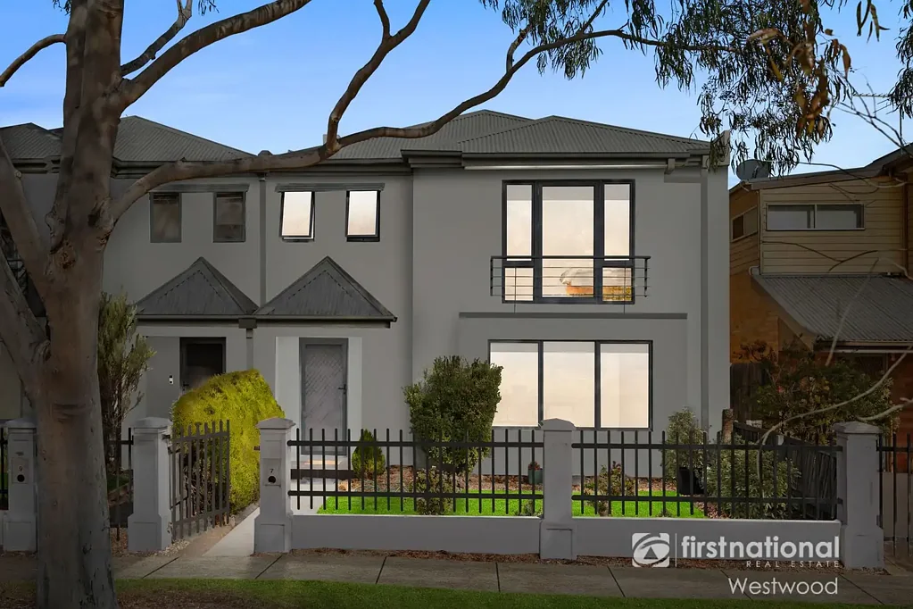 7 Sunny Lane, Point Cook, VIC 3030