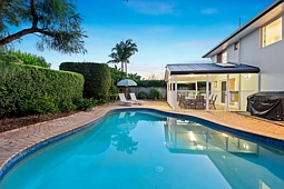 3 Corella Avenue, Burleigh Waters