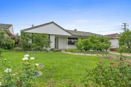 12 Little Street, Scone