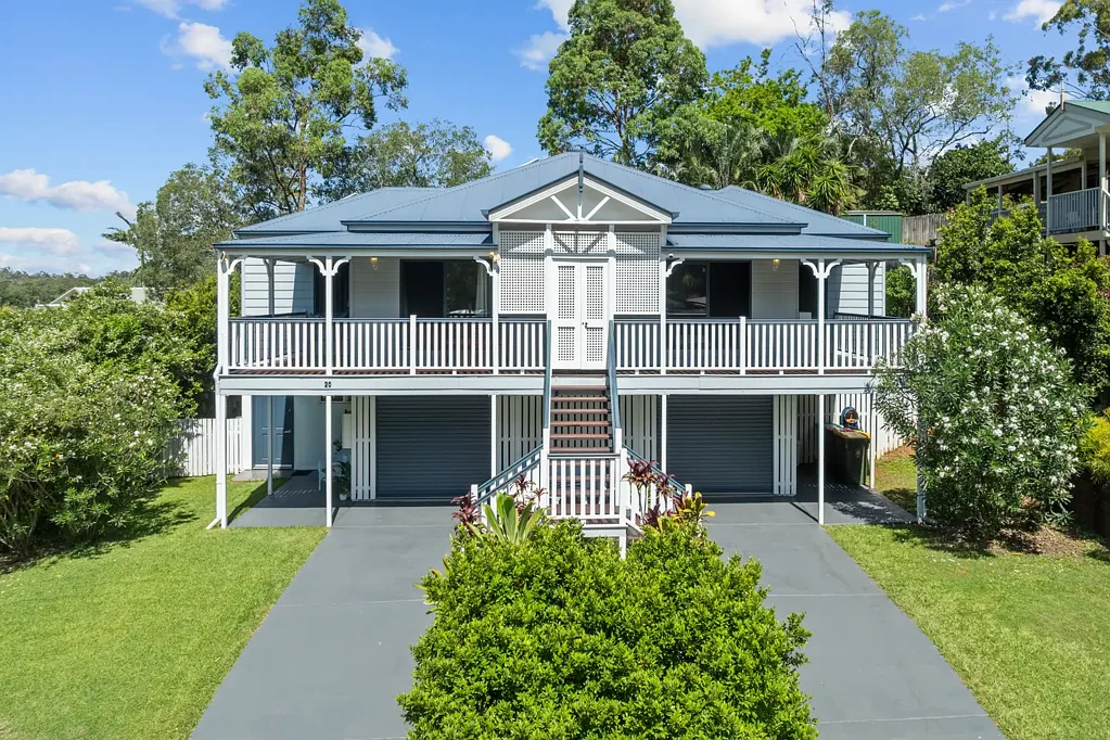 Ferny Grove 5Moenga Classic Character Style Meets Modern Function - An Entertainer's Paradise
