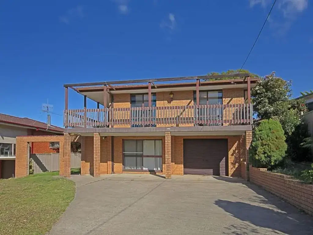 620A Beach Road, Surf Beach