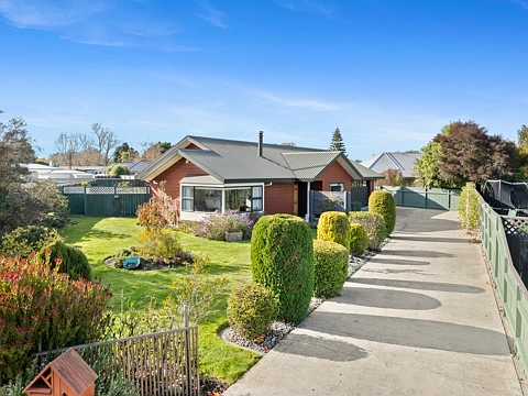 Feilding 3房  Sun-Soaked Home in a Sought-After Cul-de-Sac
