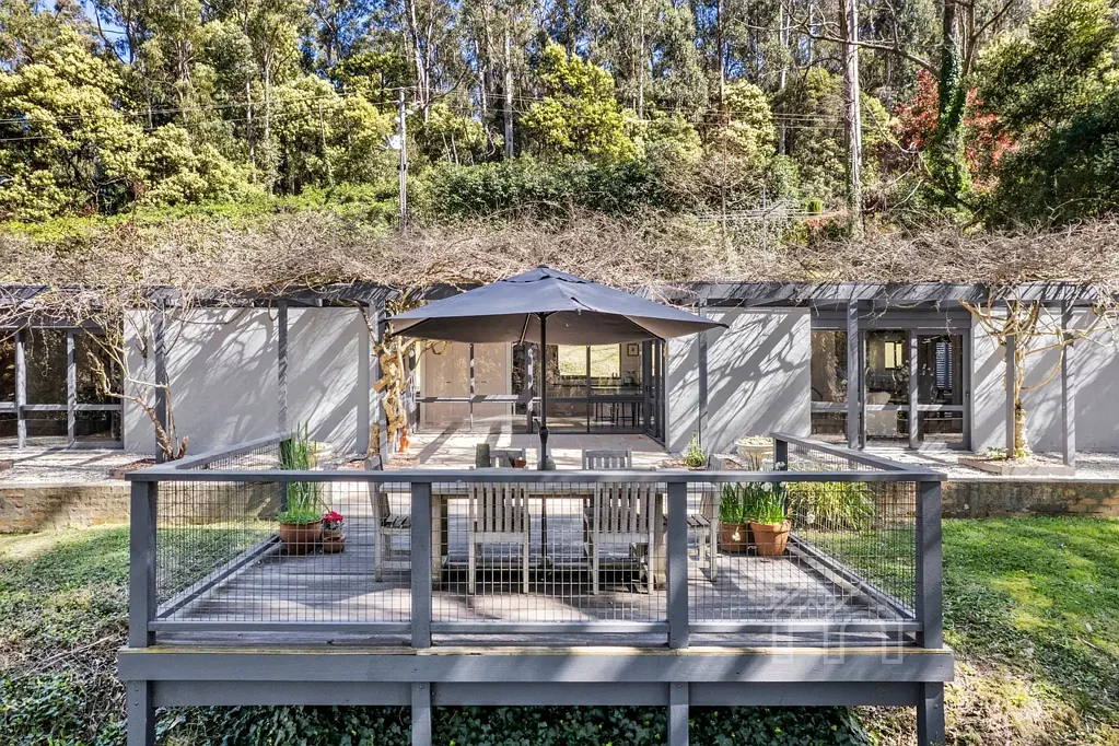 Mount Macedon 5Zimmer Stylish mountain retreat with exceptional convenience