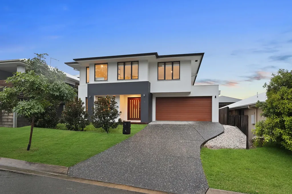 Bridgeman Downs 4બેડરૂમ Amazing Family Home