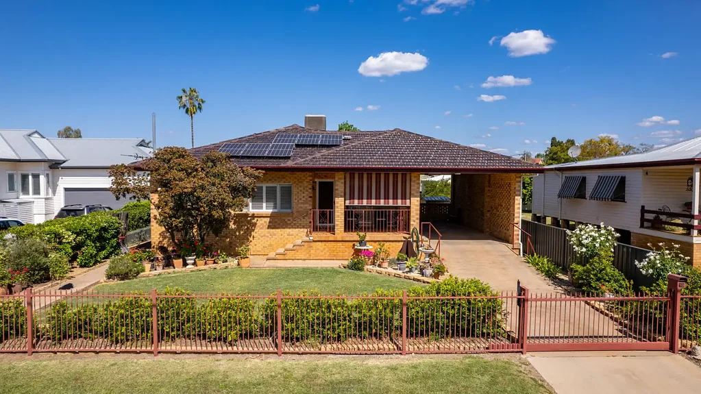 10 McClintock Street, Narrabri, NSW 2390