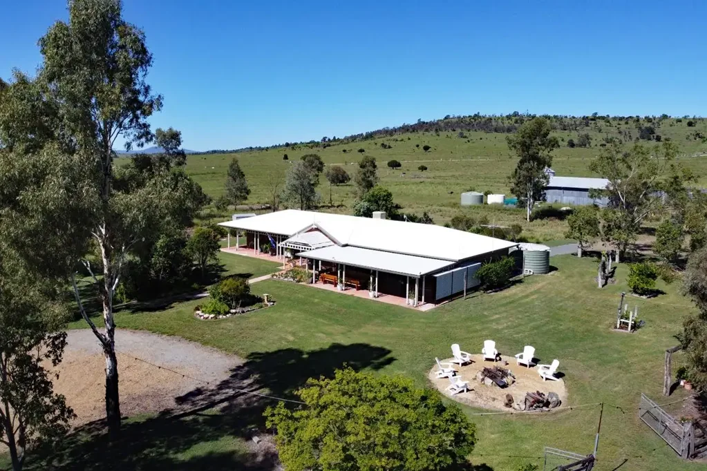 Prospect "Brae View" Executive Homestead on Softwood Scrub just Minutes to Biloela