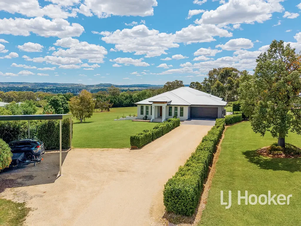 Inverell 4ਬੈੱਡਰੂਮ Luxury Living with Panoramic Views Over Inverell