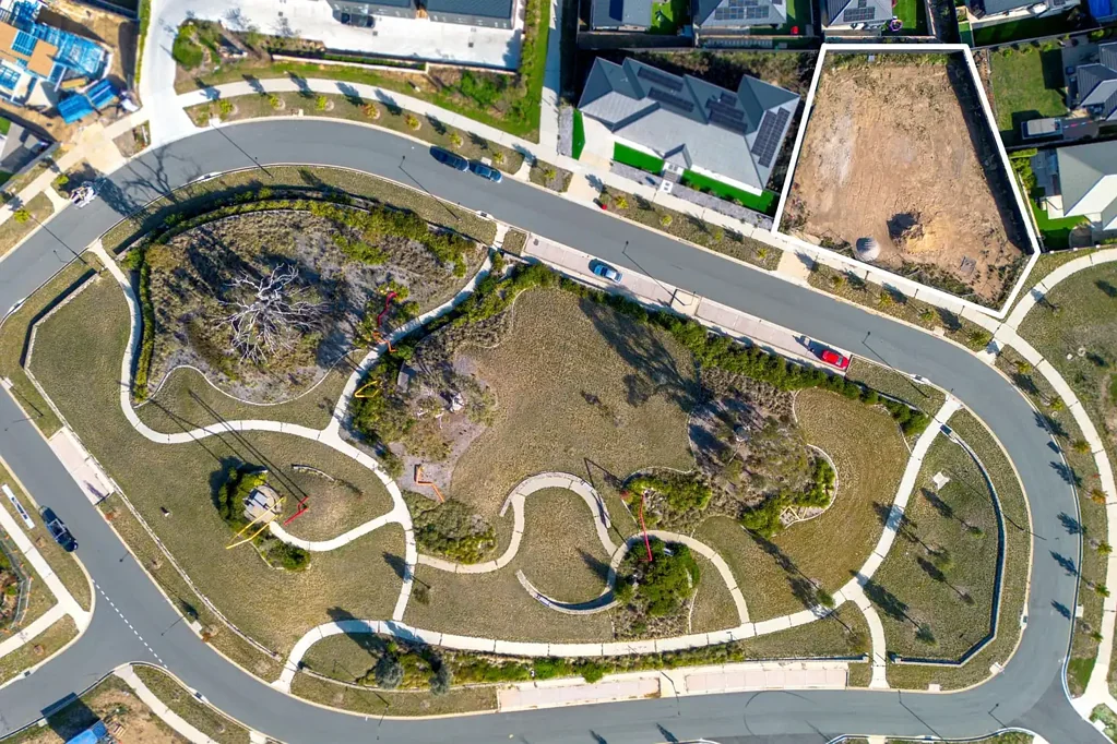 11 Greg MacNamara Crescent, Taylor, ACT 2913
