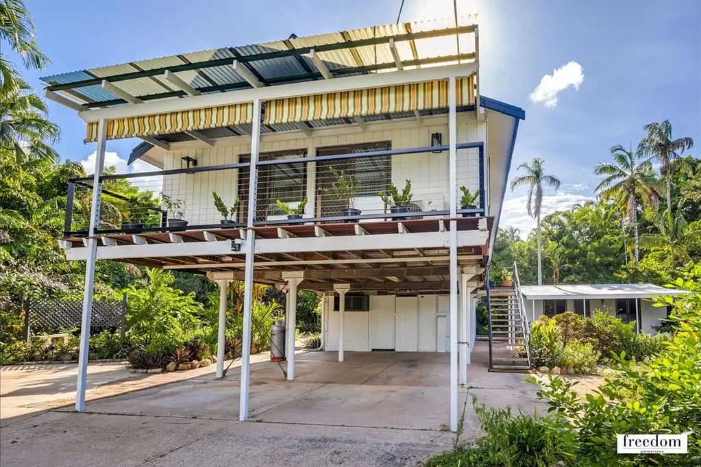 5 Earl Place, Millner, NT 810