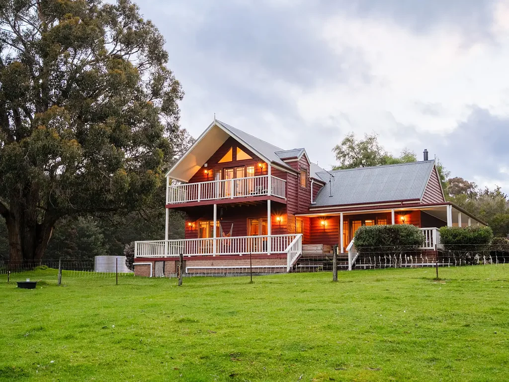 Strathblane 5房  Discover Your Private Riverside Retreat