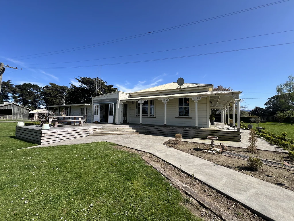 Norsewood Dreaming of a Lifestyle?