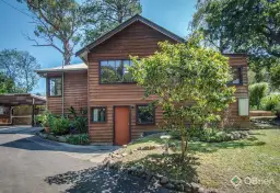 3 Centre Road, Upwey