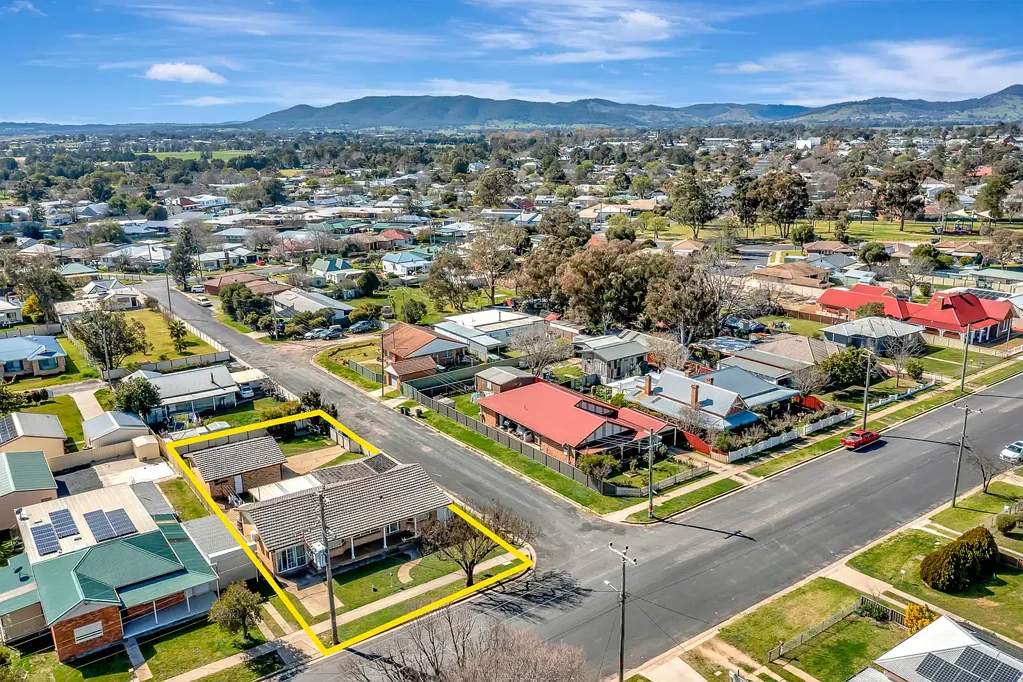 Mudgee 3બેડરૂમ SPACE, VERSATILITY AND INVESTMENT APPEAL