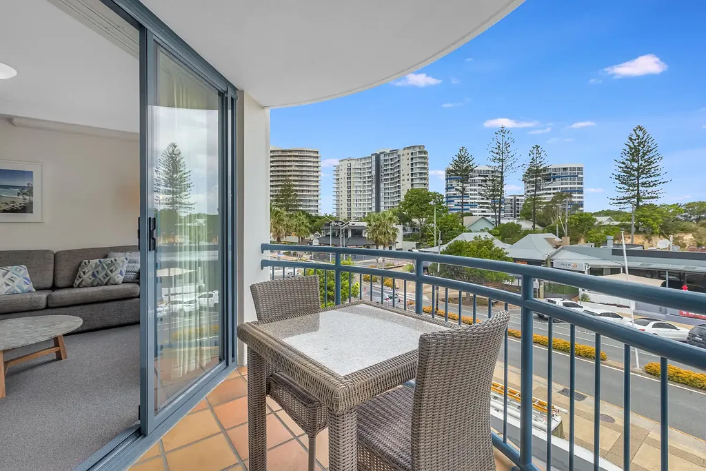242/99 Griffith Street, Coolangatta, QLD 4225