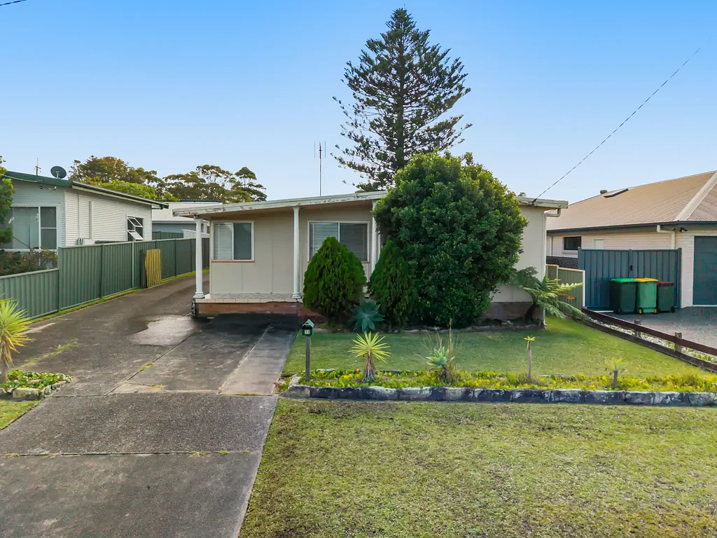 32 Beachcomber Parade, Toukley, NSW 2263