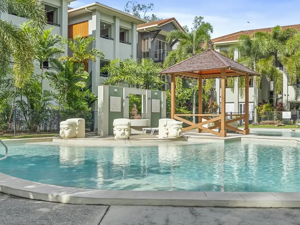Clifton Beach 2ห้องนอน Clifton Views, garage and private balcony with views.