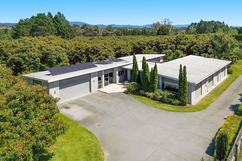 Te Puna Luxury and Lifestyle - Award-Winning Orchard
