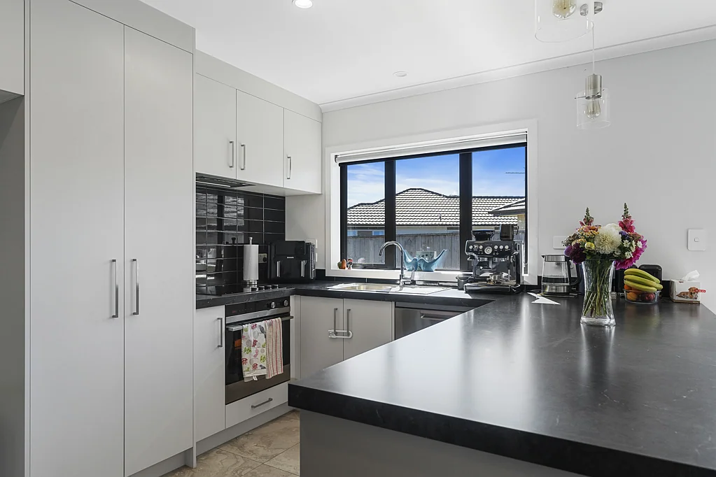 6 Molesworth Street, Carterton, Wellington
