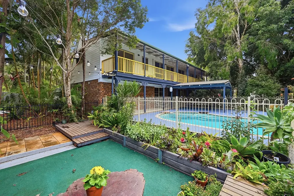 Emerald Beach 5Moenga Expansive Family Living with Poolside Entertaining and Serious Shed Space