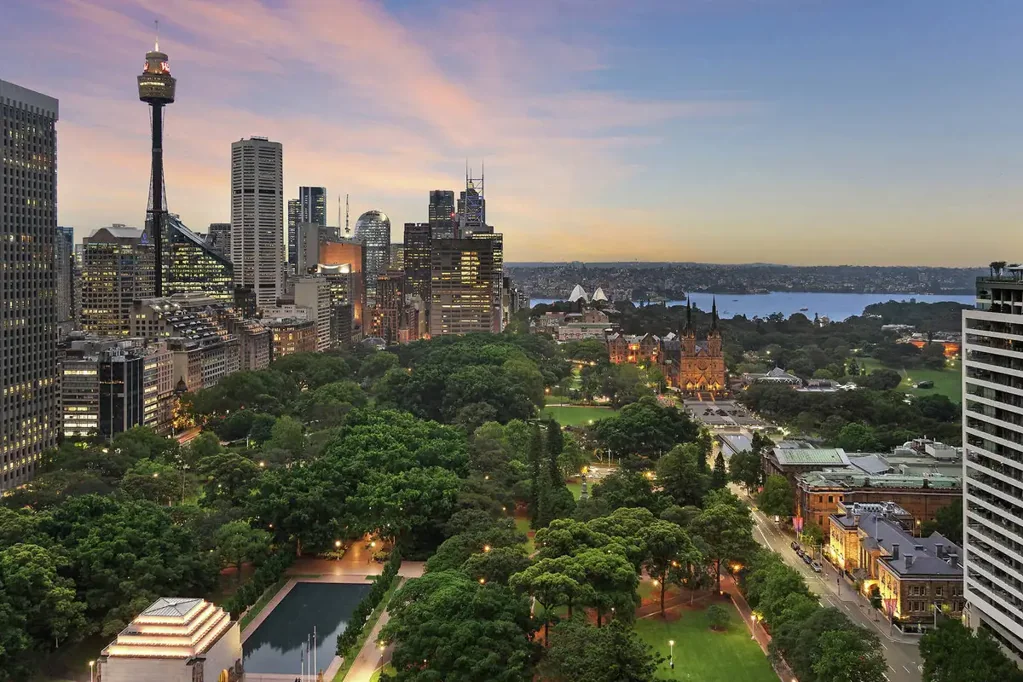 North facing Hyde Park apartment with Harbour views | Unfurnished