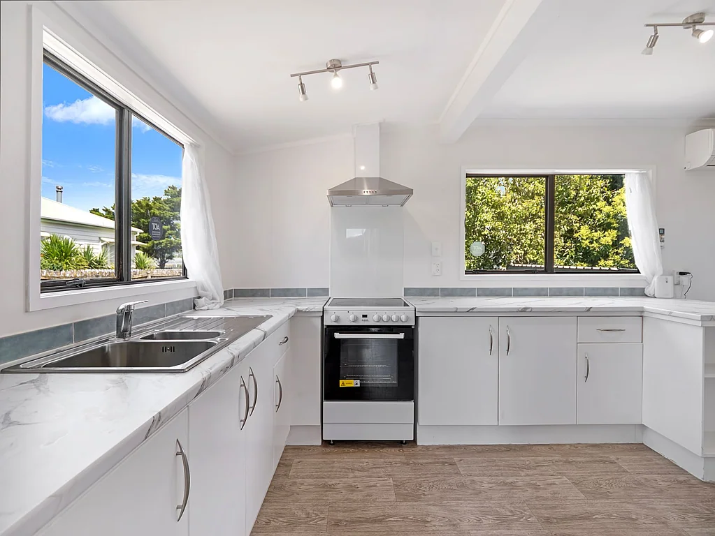 Waiuku 2 Slaapkamer Must be Sold - Motivated Vendor