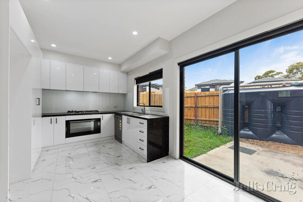 7 POPLAR CR, BELLFIELD VIC 3081, 0 habitaciones, 0 baños, Townhouse