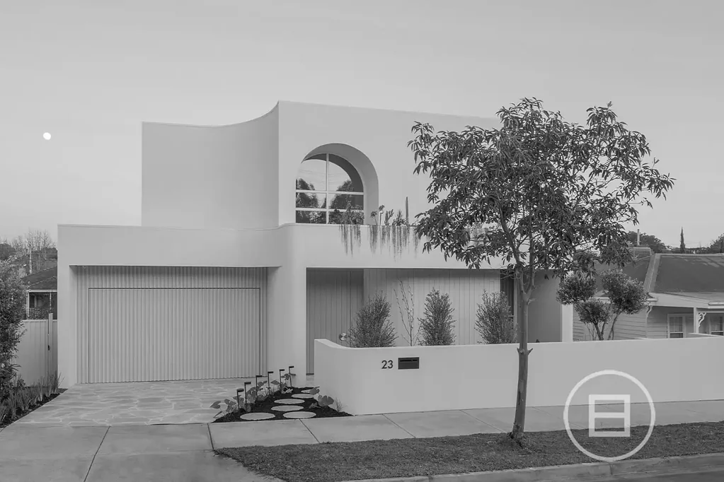 Essendon 4침실 Under Offer