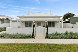 17 EVANS STREET, Wagga Wagga