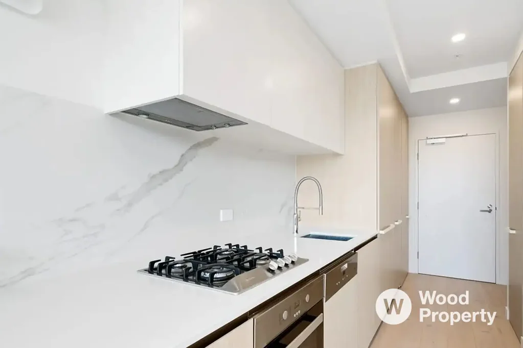 Fully Furnished One-Bedroom Apartment in the Heart of North Melbourne!