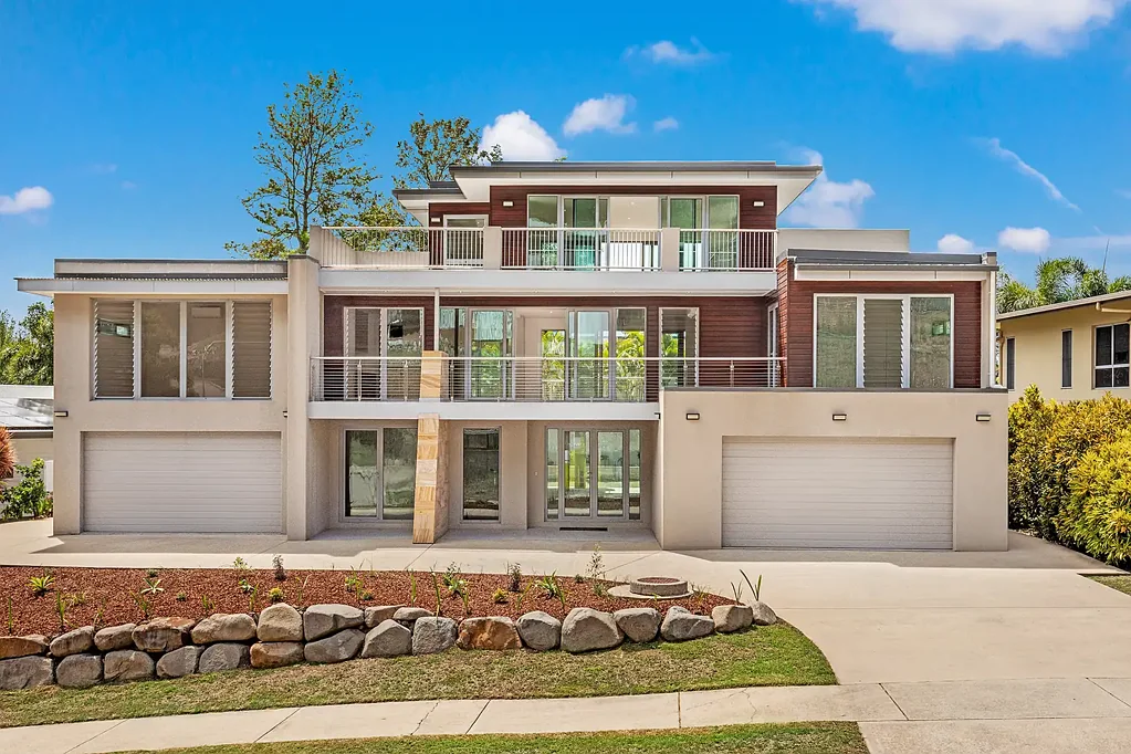 Cannonvale 5Kwarto Spacious Coastal Residence With Ocean Views & Multiple Living Zones