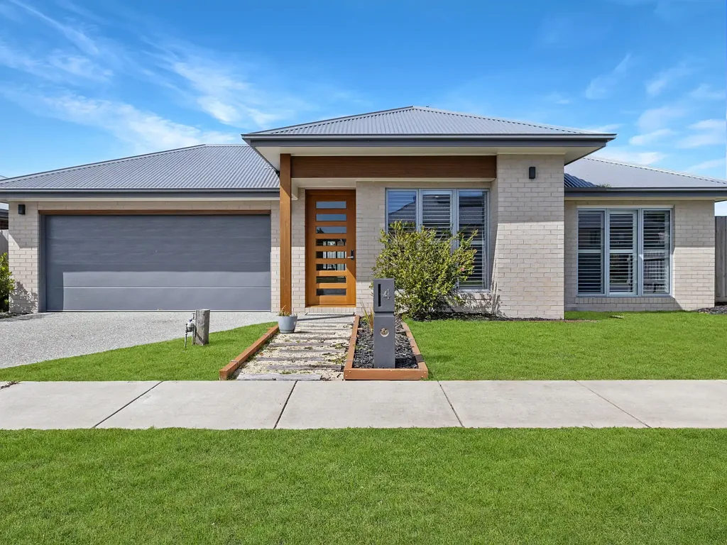 4 Burgan Avenue, North Wonthaggi, VIC 3995