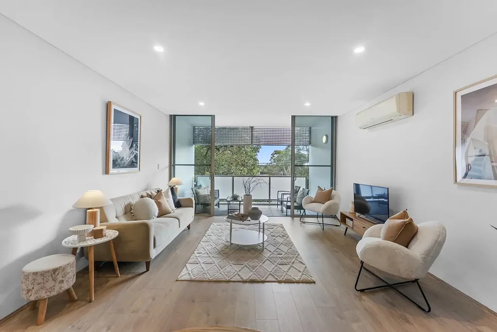Five Dock 2 Slaapkamer Light, Space & Flexibility in the Heart of Five Dock