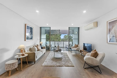 208/1 Mckinnon Avenue, Five Dock, NSW 2046, 2 slaapkamers, 1 badkamers, Apartment