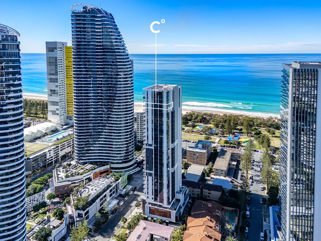Broadbeach 2房  NORTH FACING APARTMENT WITH 180-DEGREE OCEAN, HINTERLAND AND CITY VIEWS