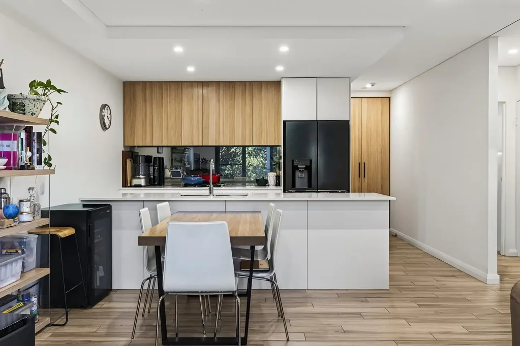 Spacious and contemporary living in the Homebush | 'Vogue' Complex