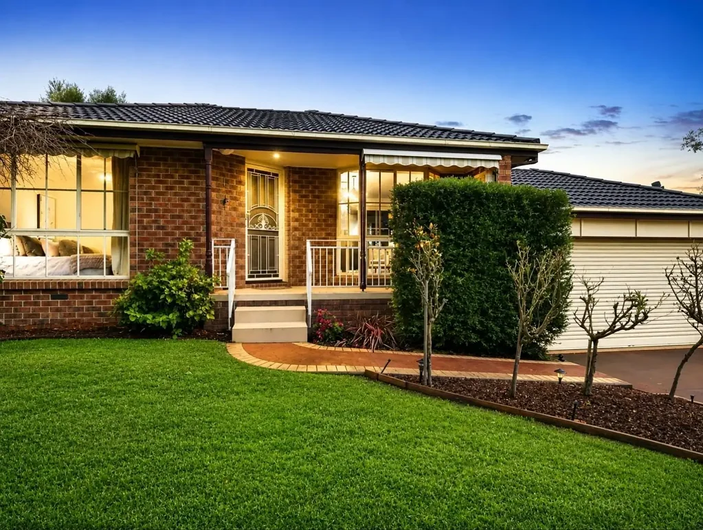 Croydon South 3Kwarto Spacious Family Living in a Prime Croydon South Location