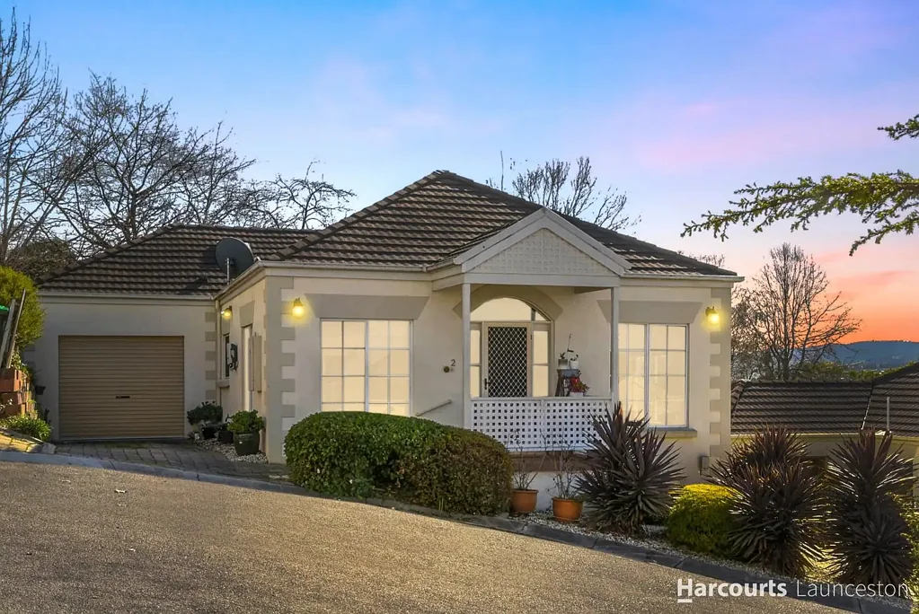 Riverside 2 Bedroom Peaceful, Practical and Convenient