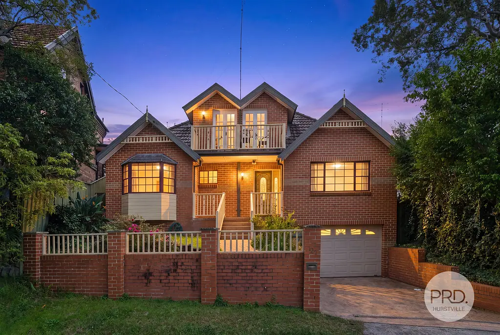 Oatley 3 Slaapkamer Classic Style With Modern-Day Appeal & Water Views