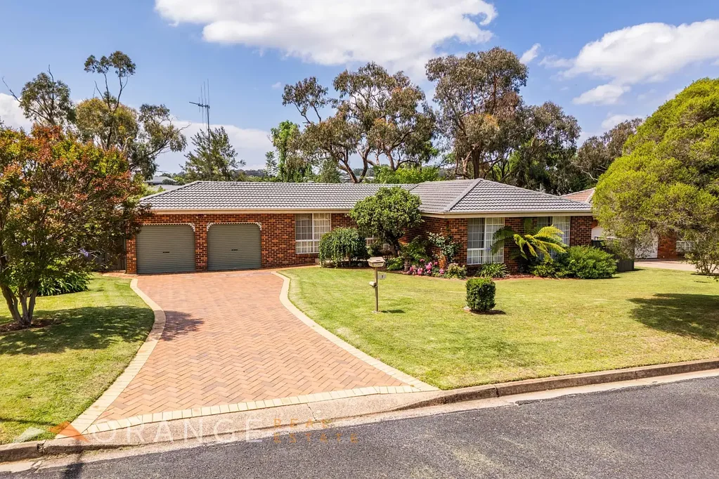 7 Provincial Place, Orange, NSW 2800