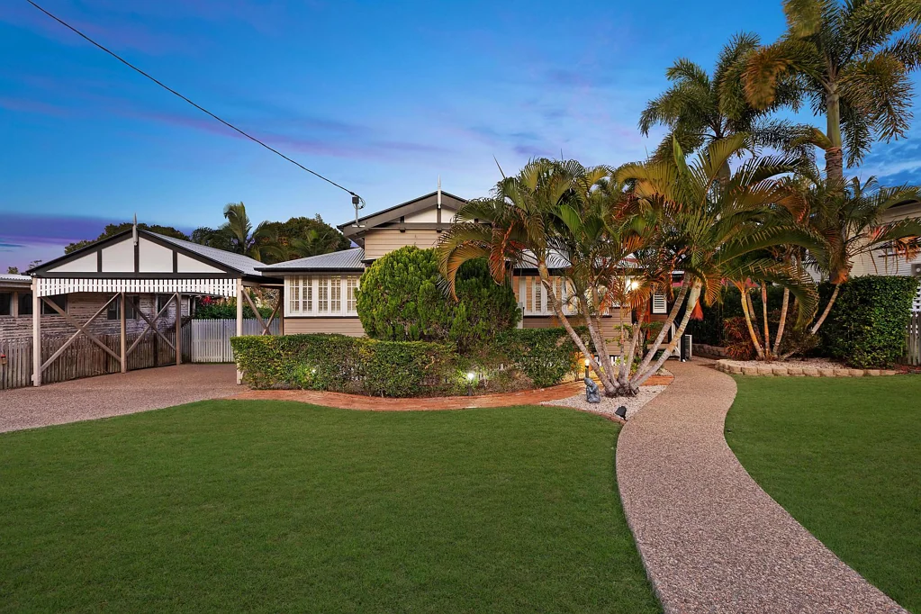 25 Dagmar Street, The Range, QLD 4700
