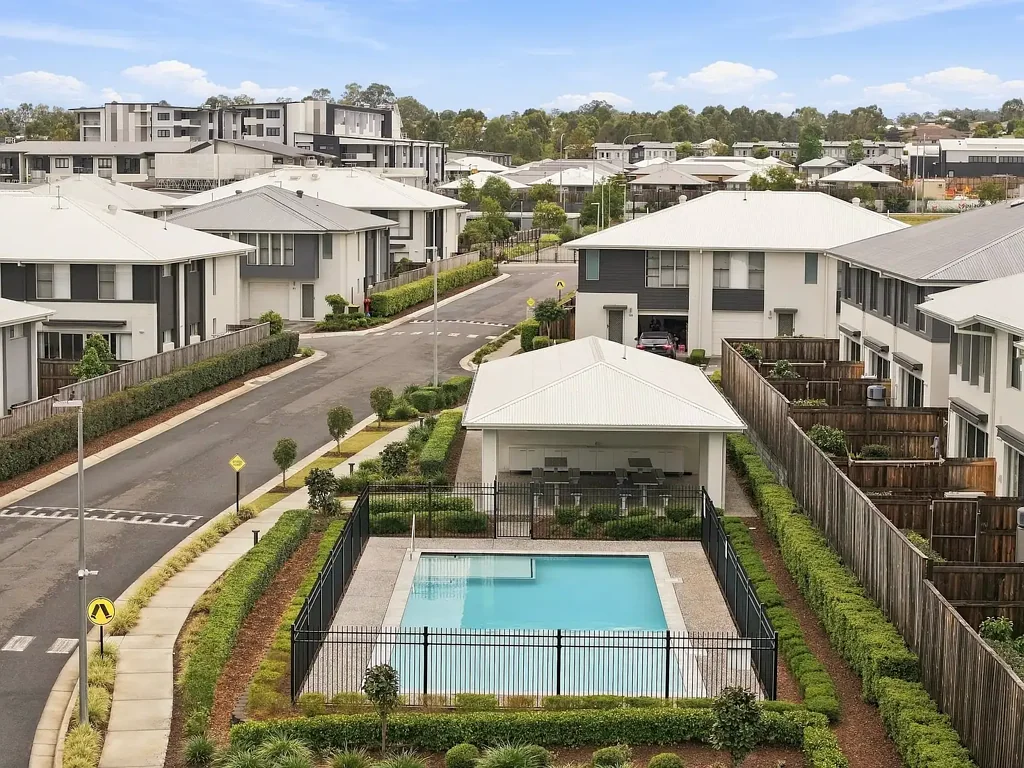 Redbank Plains 3Kwarto MUST BE SOLD - EXCELLENT BUYING AT $660,000!!!