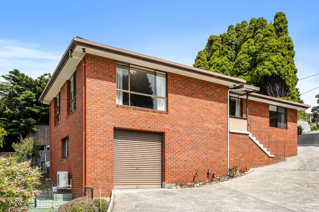 1/20 Senator Street, Mount Stuart, TAS 7000