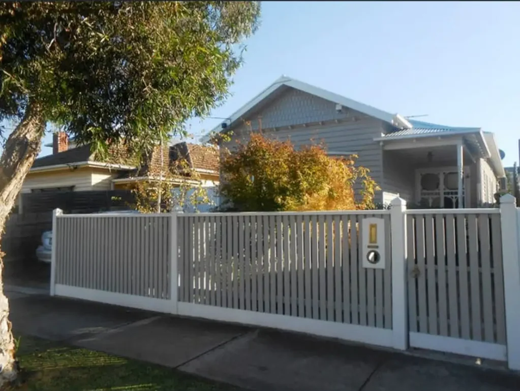 14 Ford Street, Newport, VIC 3015