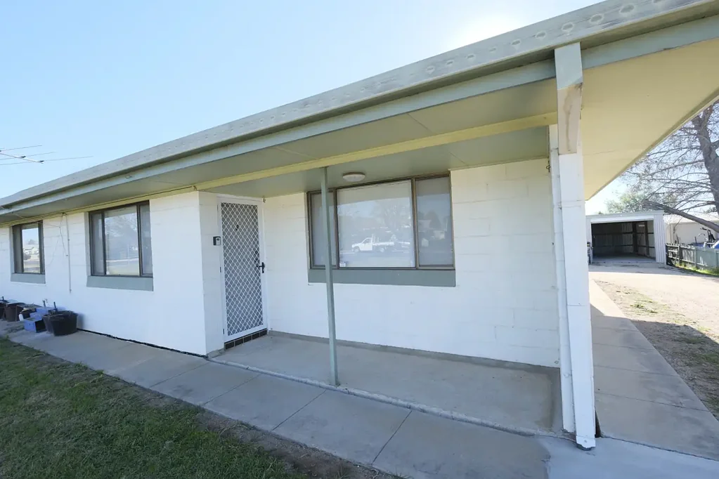 2 Bedroom Brick Unit