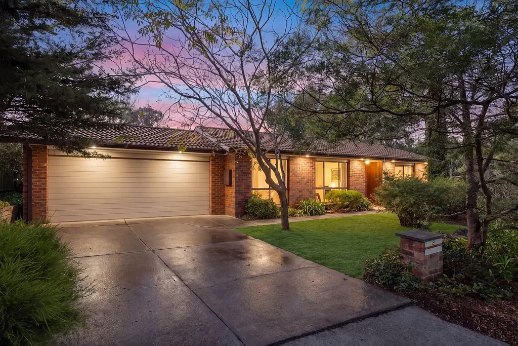 2 Ruwoldt Place, Kambah, ACT 2902