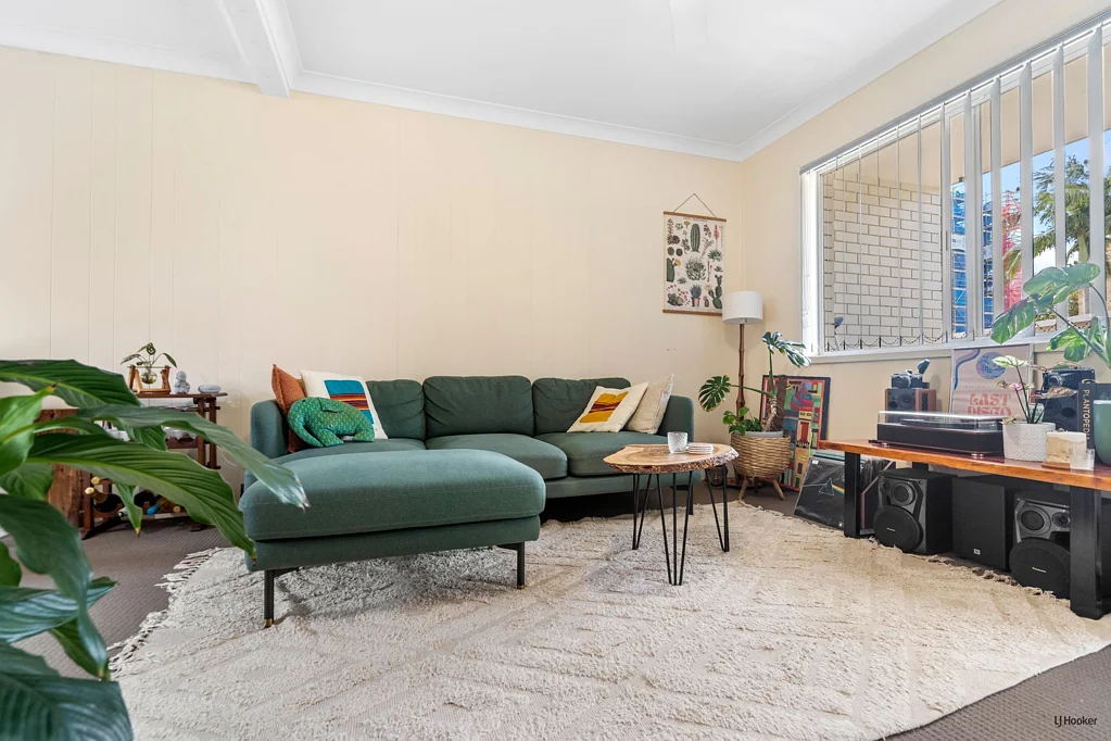 2/3 Culgoa Street, Palm Beach, QLD 4221
