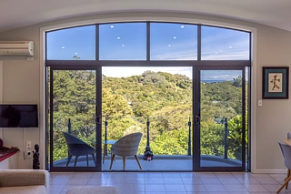 100 Fairview Crescent, Omiha, Waiheke Island